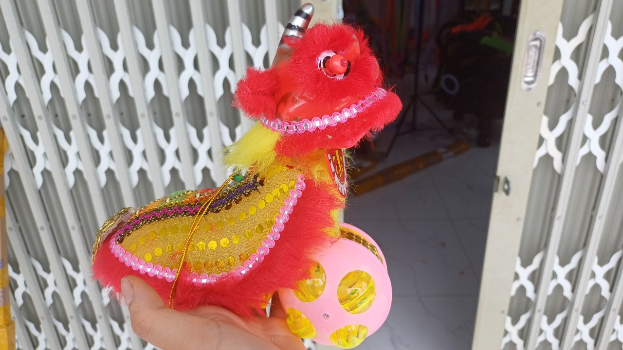 Lồng đèn trung thu con kì lân kim sa 2023