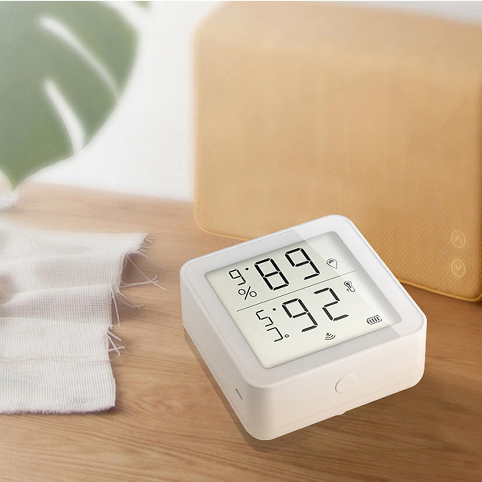 Máy dò nhiệt độ và độ ẩm thông minh trong nhà