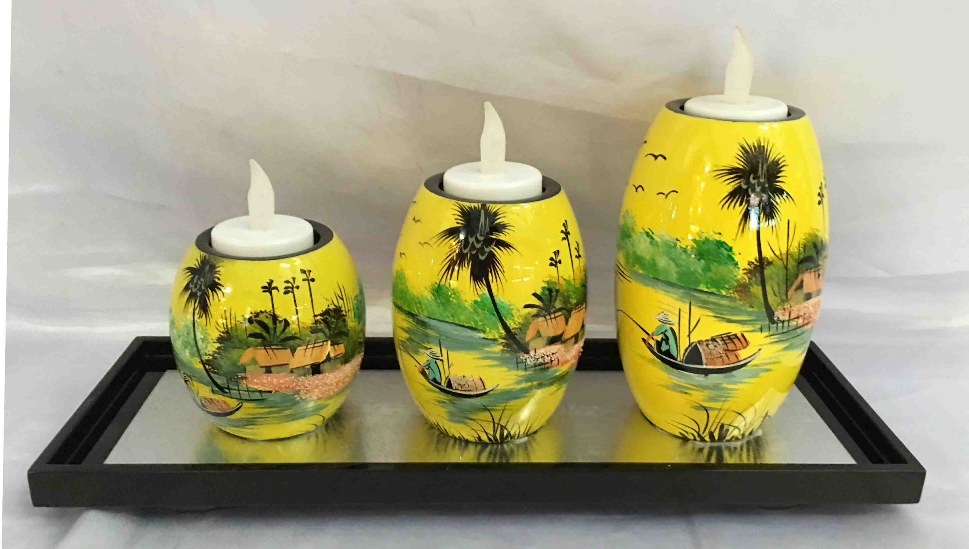 Chân nến cẩn trứng bộ 3 sơn mài
