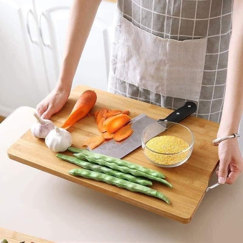 Thớt trúc kháng khuẩn siêu dày có móc treo - Thớt gỗ