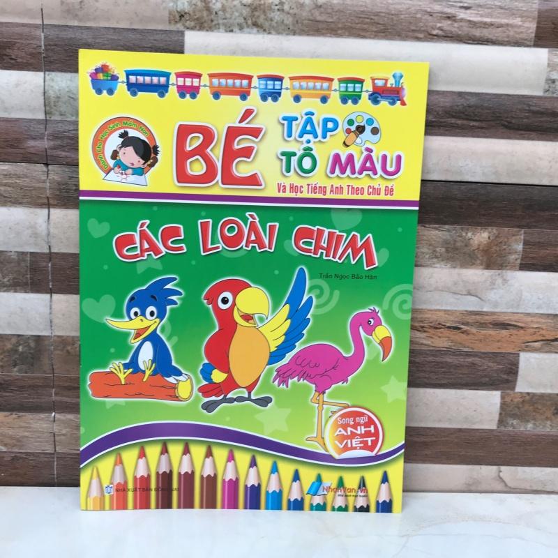 Bé tập tô màu theo các chủ đề