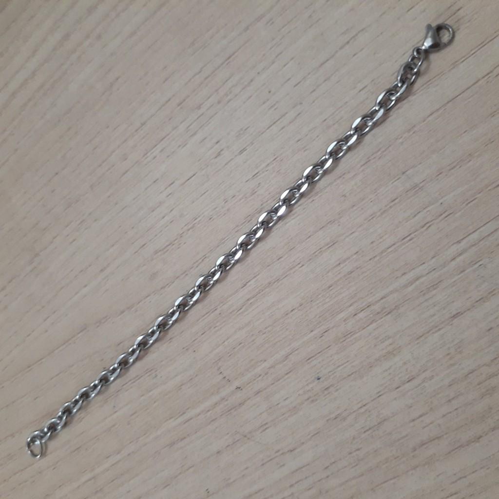 Lắc tay inox cao cấp kiểu xích vát cạnh siêu đẹp, không đen, chuẩn thời trang