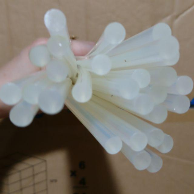 10 cây keo nến to và bé