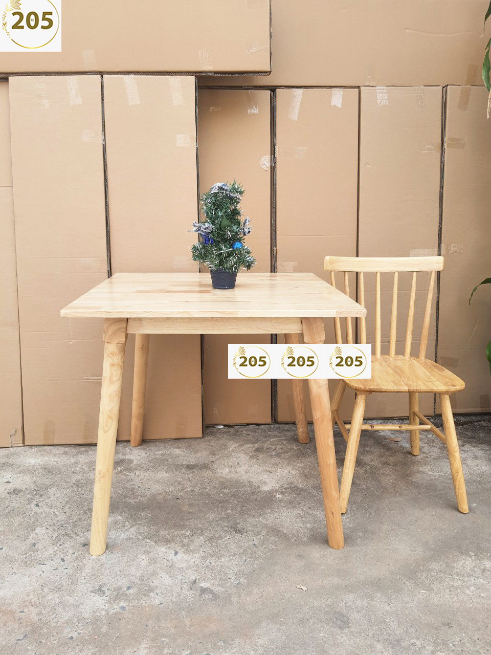 Bàn ăn hình vuông gỗ CAO SU tự nhiên 80x80x75 cm - 205TC Wood Square Dining Table, 100% Rubber Wood Natural Walnut