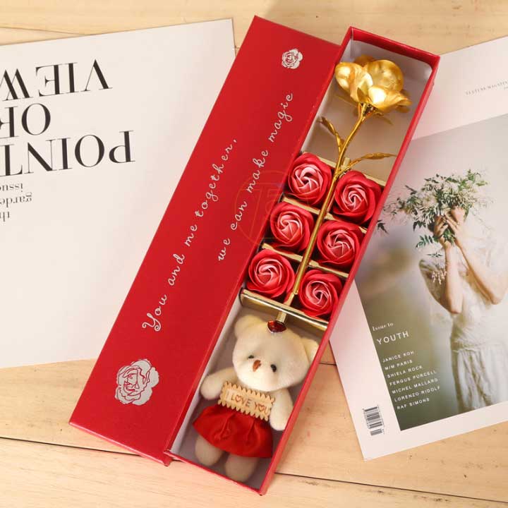 Hộp quà 6 bông và cây hoa hồng mạ vàng có gấu kèm chữ I Love You - Quà tặng bạn gái lễ tình nhân valentine 14/2