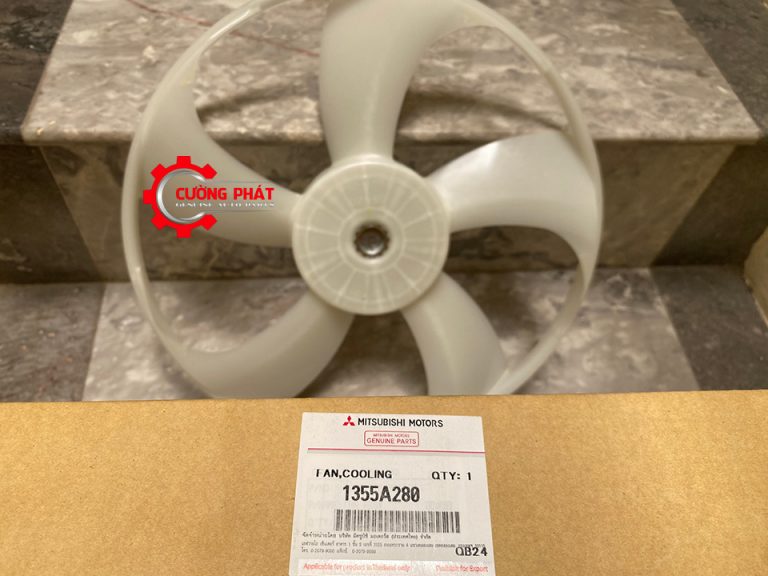 Cánh quạt két nước Mitsubishi Attrage, Mirage mã 1355A280