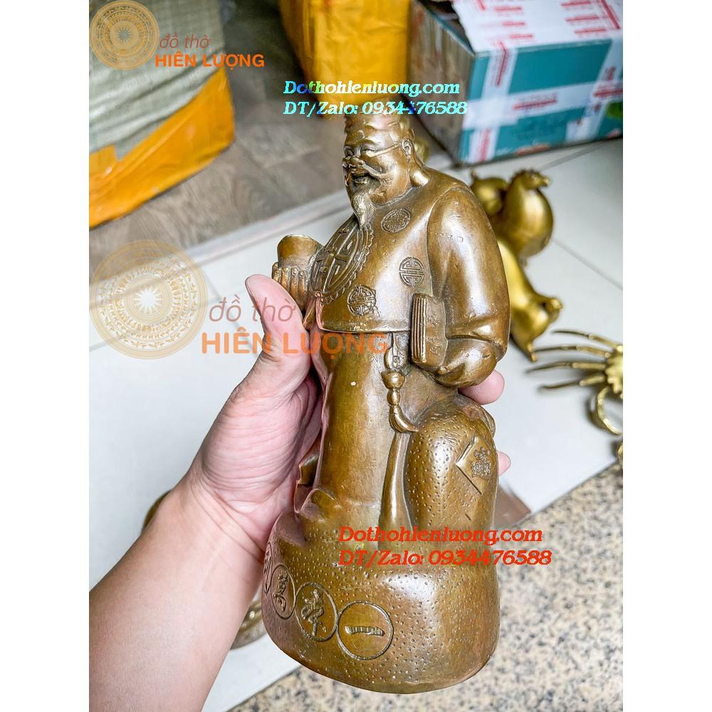 Tượng Lão Quản Gia Màu Nâu Bằng Đồng Thau Nguyên Chất Cao 22cm, Nặng 1,8kg