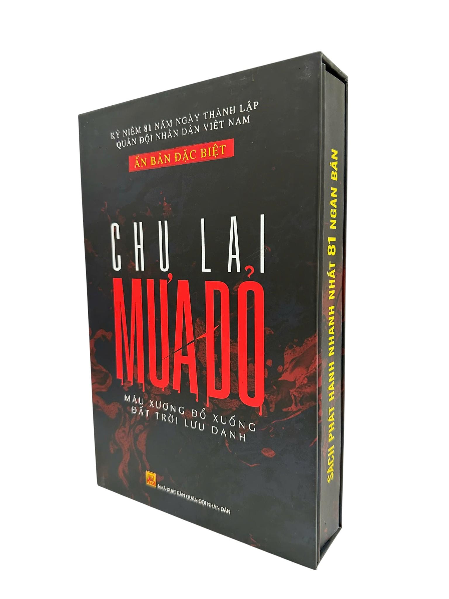 Sách Mưa Đỏ (Chu Lai) Ấn Bản Đặc Biệt Bìa Cứng - Kèm Hộp