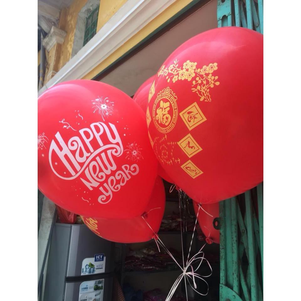 Bóng đỏ đại in chữ chúc mừng năm mới