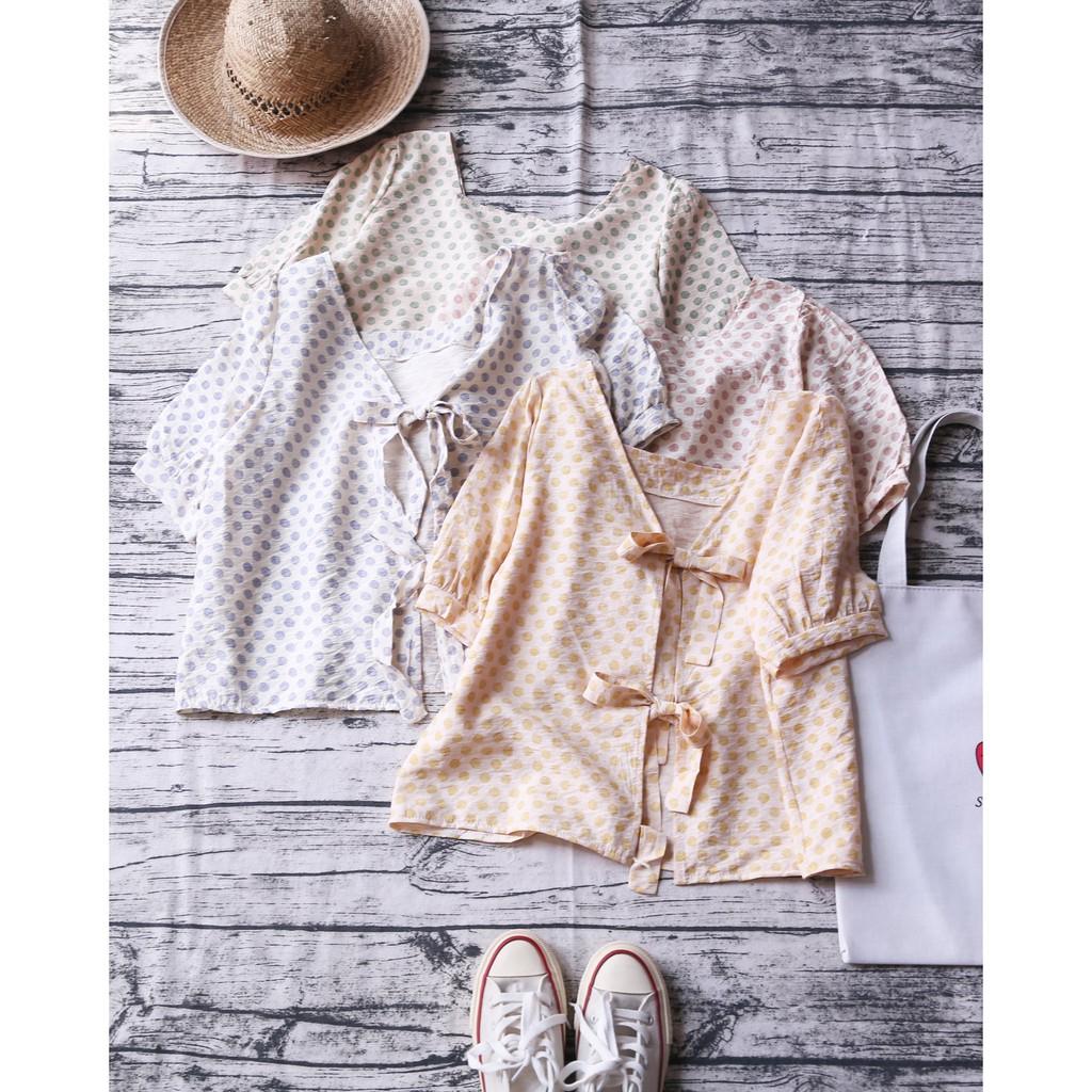 ÁO CỔ VUÔNG CHÂM BI THẮT NƠ LƯNG