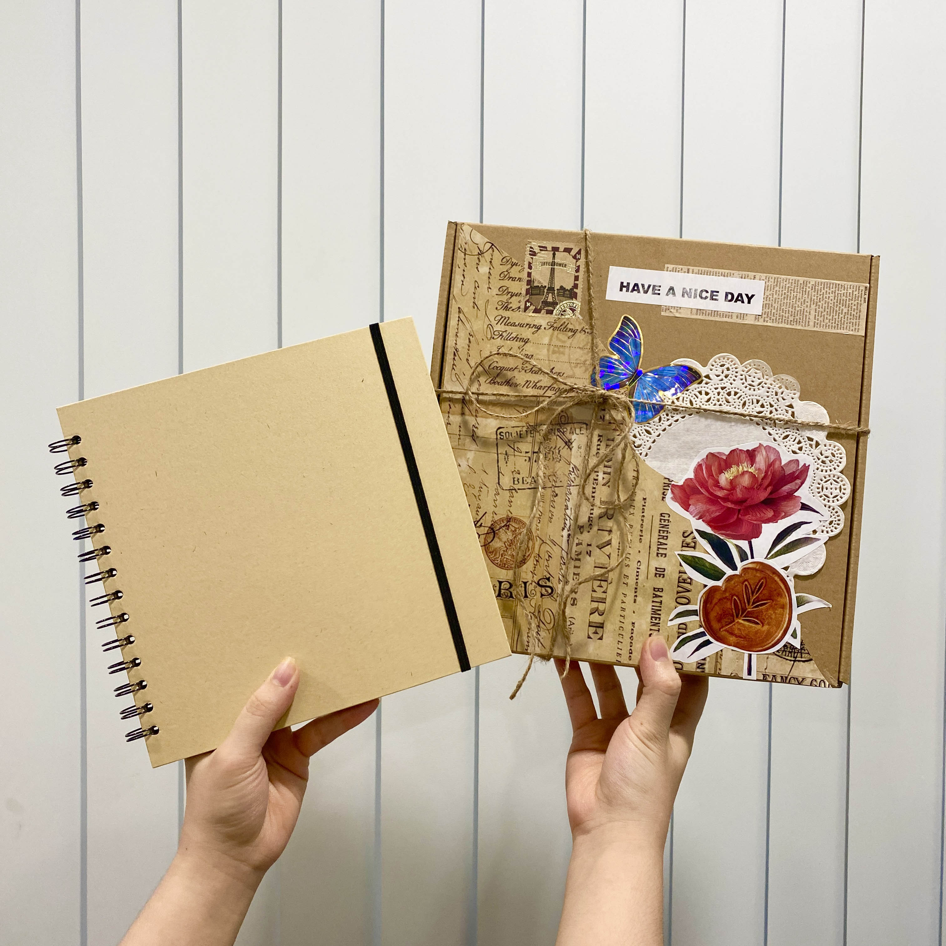 Sổ dán ảnh - Scrapbook 20x20cm 50 trang giấy mỹ thuật cao cấp dày 250gsm - STHM stationery