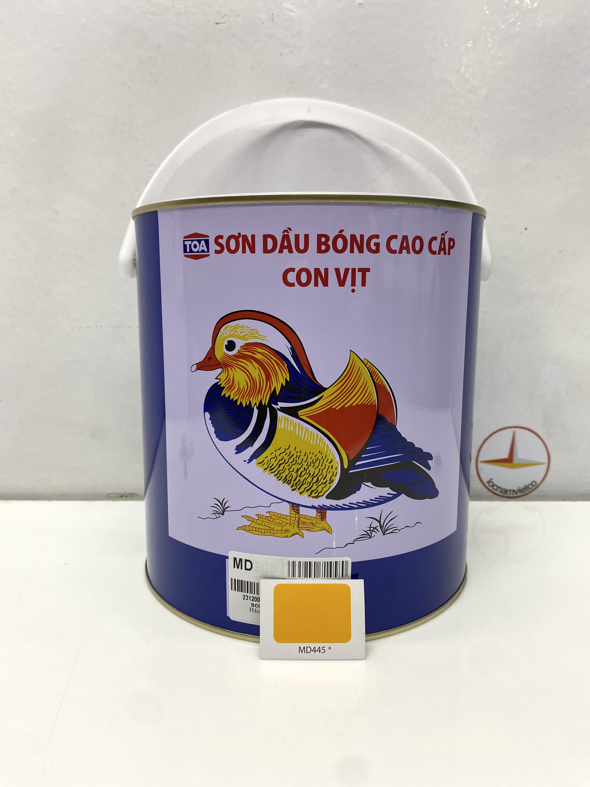 Sơn dầu cao cấp TOA Con Vịt màu vàng MD 445 _ 3L