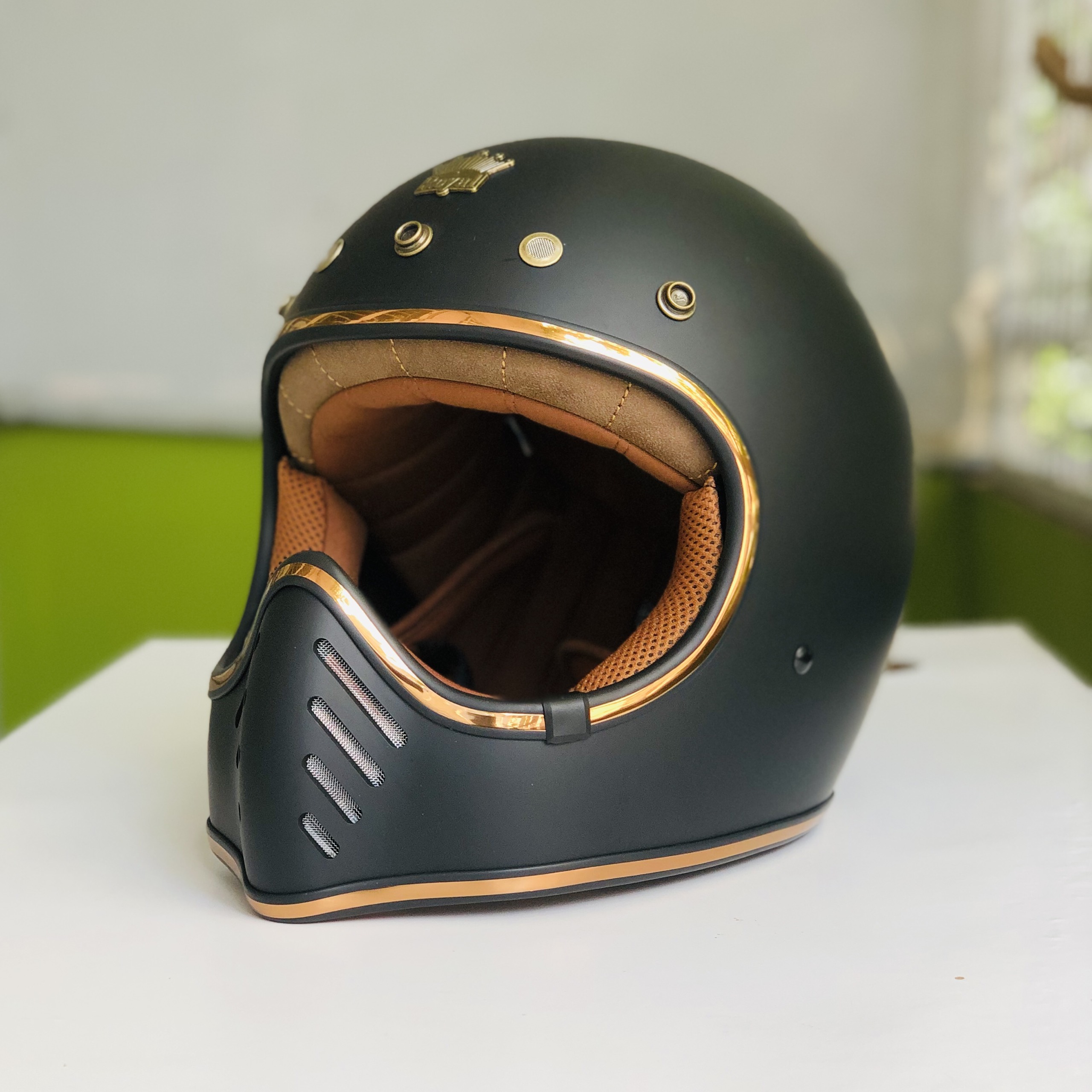 Mũ bảo hiểm xe máy fullface Royal H1