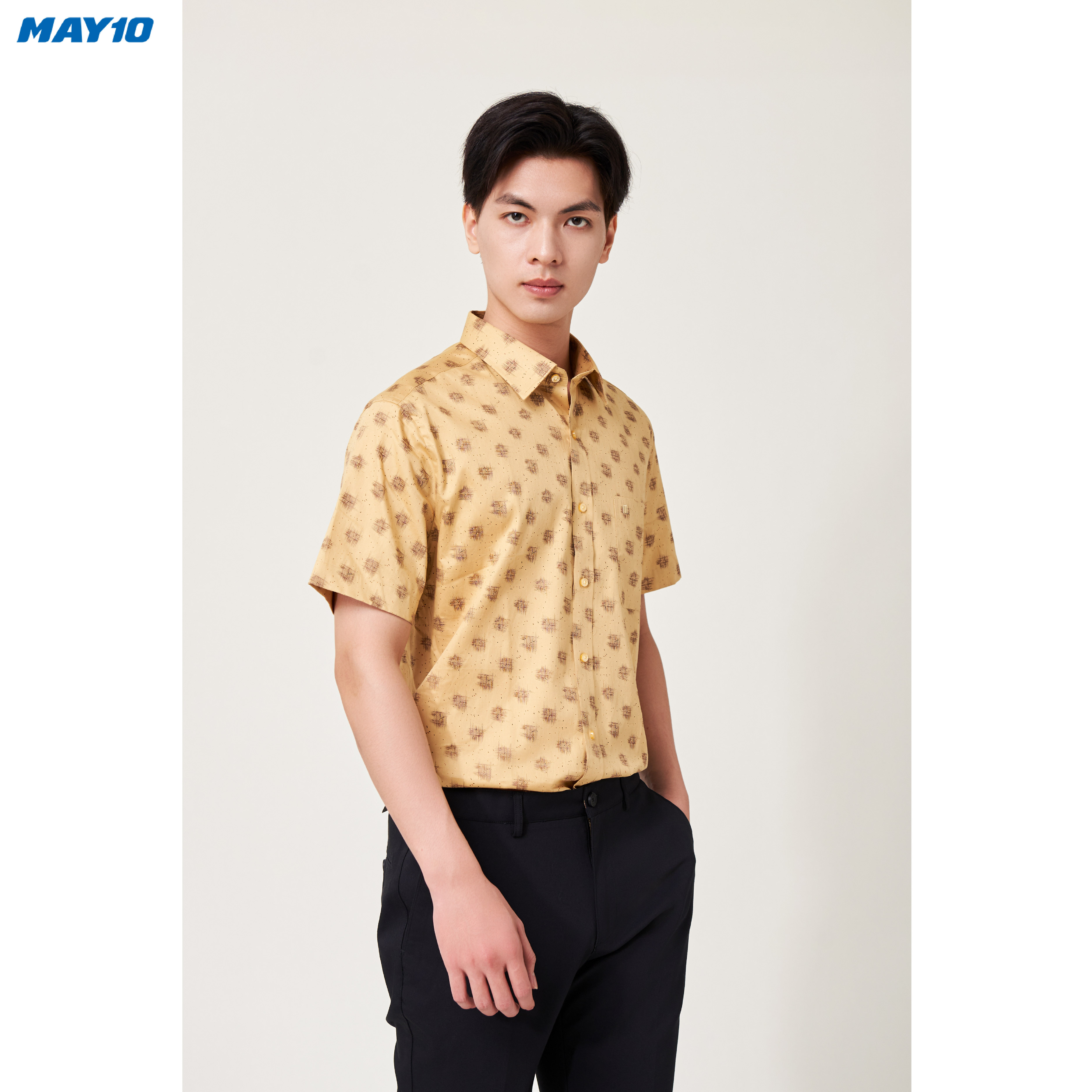 Sơ mi nam cộc tay May 10 form Regular mã 010120003 AH235