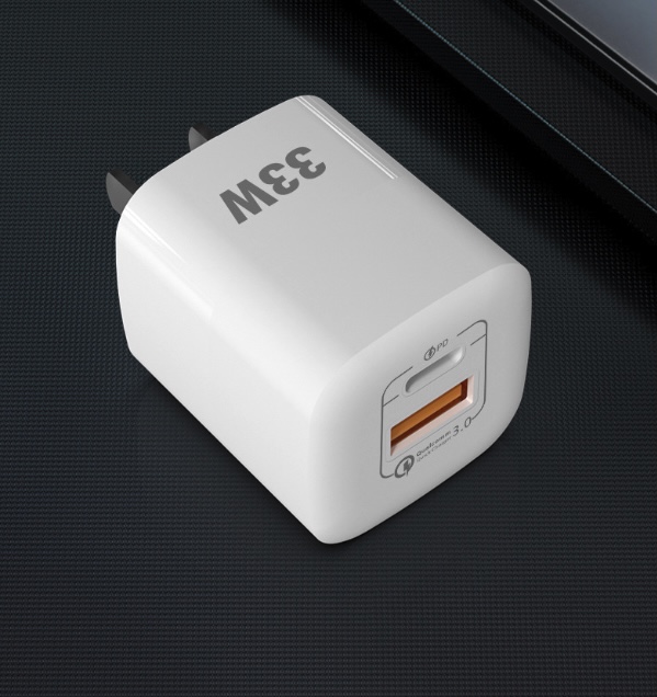 Cốc hỗ trợ sạc nhanh Gan 33W RY-U33 sạc 1 lúc 2 thiết bị (USB + TypeC)