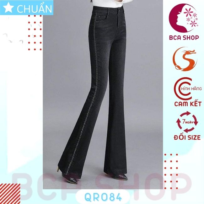 Quần jean nữ ống loe QRO84 ROSATA tại BCASHOP dáng dài cà bạc phần đùi, lưng cao 1 nút, phom chuẩn, chất liệu jean cao cấp - màu đen