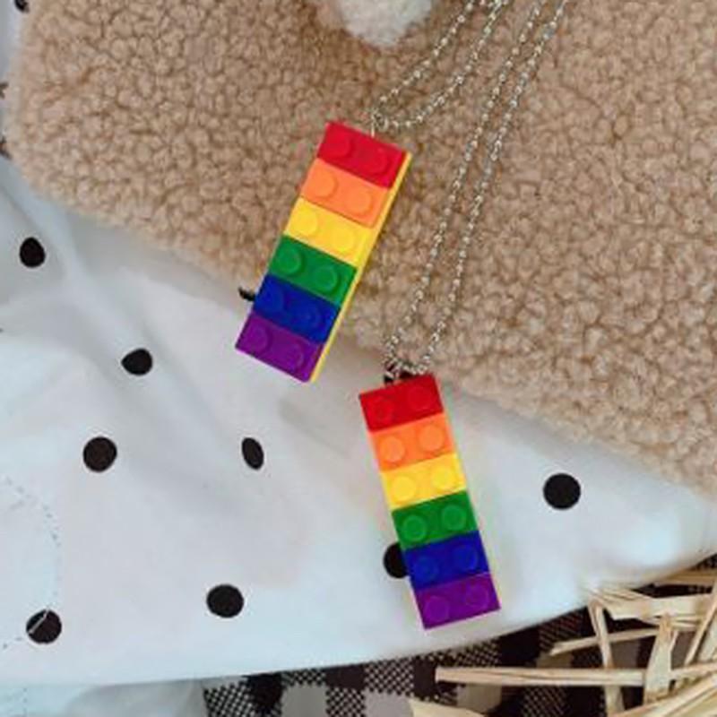 Dây Chuyền Mặt Lego Cầu Vòng