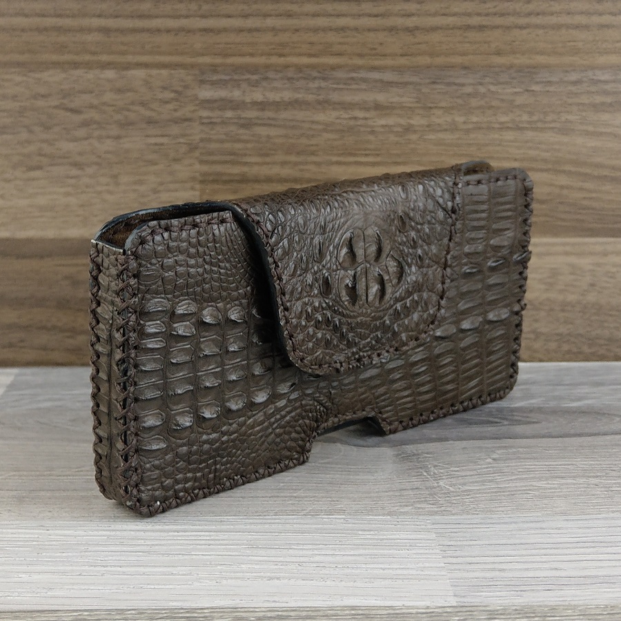 Bao Da Đeo Lưng dành cho Iphone X/XS Da Cá Sấu Màu Nâu Đất