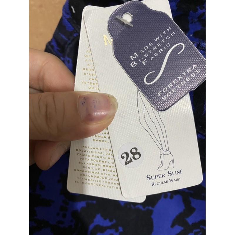 Quần sọt jean size 28 xanh hoạ tiết