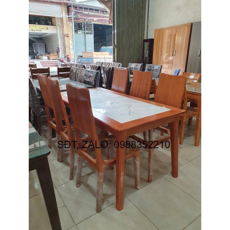 Bàn ăn 6 ghế gỗ sồi kiểm hàng trước khi thanh toán