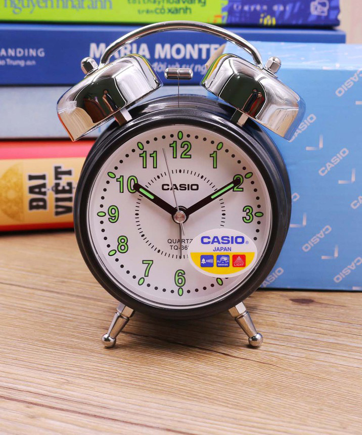 Đồng Hồ Để Bàn Casio TQ-362-1BDF Có Đèn Chuông Báo Thức