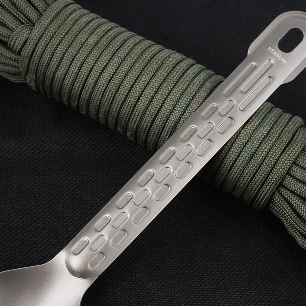Dụng cụ ăn kim loại titanium nhẹ dễ mang theo đi cắm trại, picnic, đi bộ đường dài