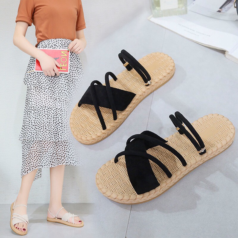 Dép Sandal nữ đế bằng quai chéo da lộn êm chân đi được 2 kiểu-SB15