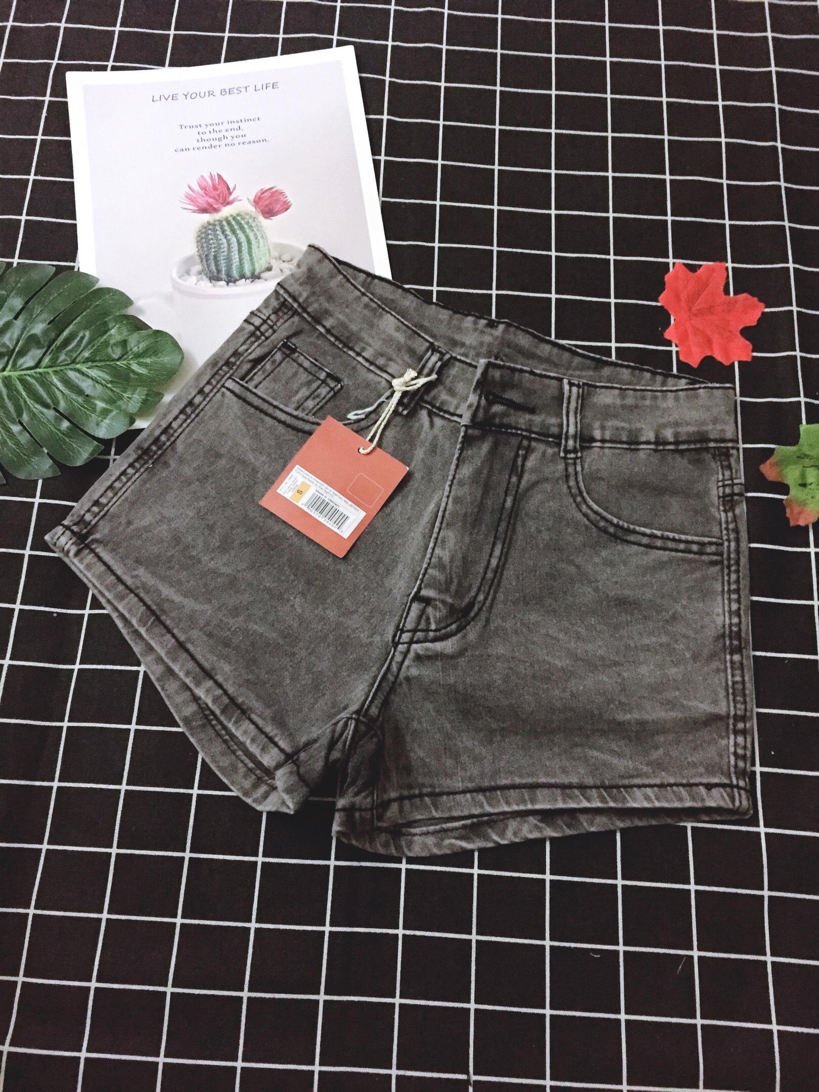 Quần Short Jean Trơn Co Dãn