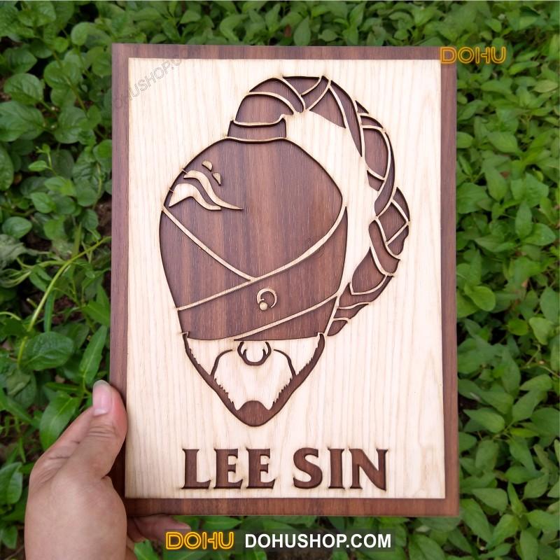 Tranh Treo Tường Bằng Gỗ Handmade DOHU015: Lee Sin - Thiết Kế Đơn Giản, Độc Đáo, Sang Trọng