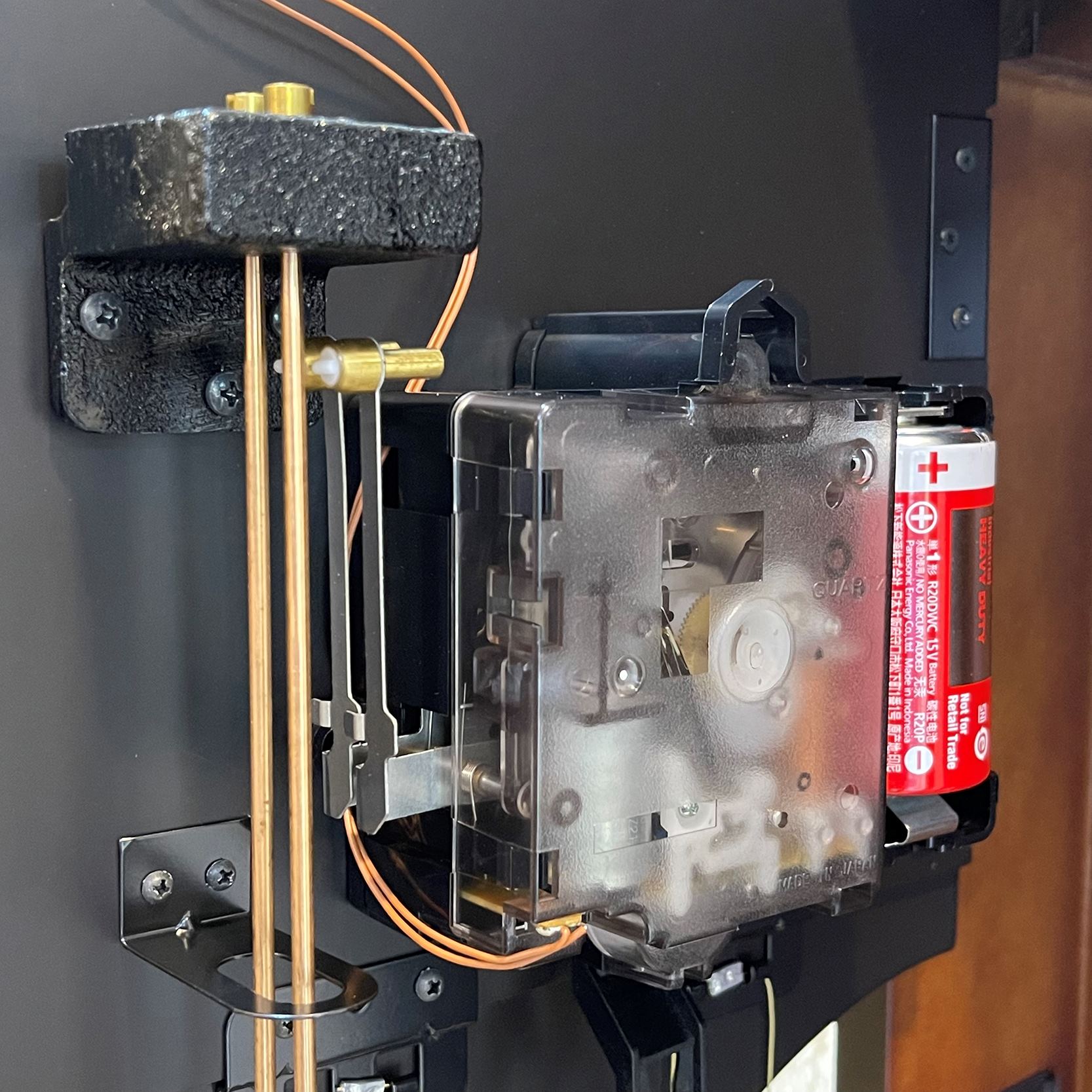 Đồng hồ Rhythm 4MJ742RH06 – KT 29.8 x 99.7 x 14.4cm . Dùng PIN. Made In Japan- Gong.