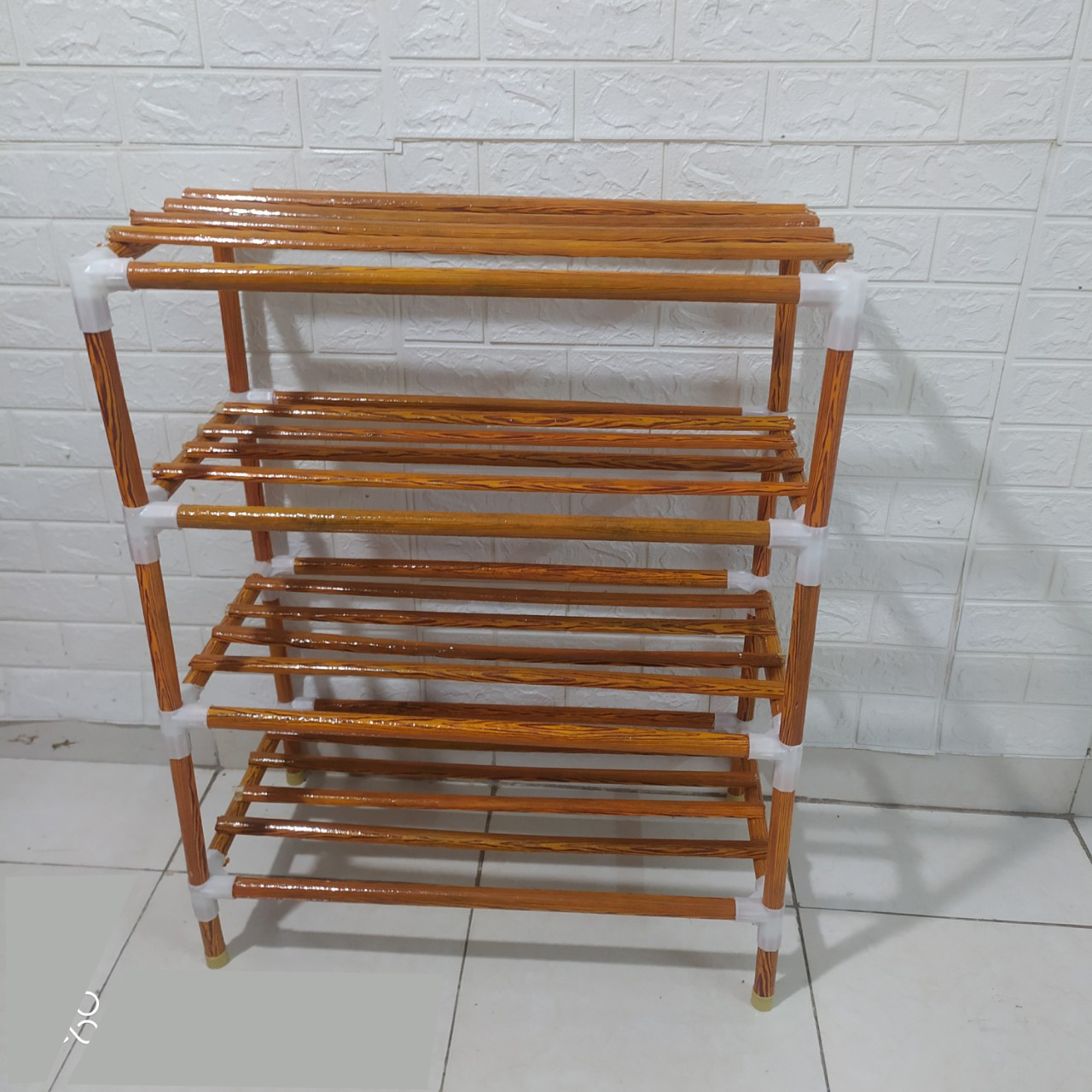 Kệ giày dép 4 tầng khung gỗ, Hàng Việt Nam sản xuất. KT 65x 82x35cm