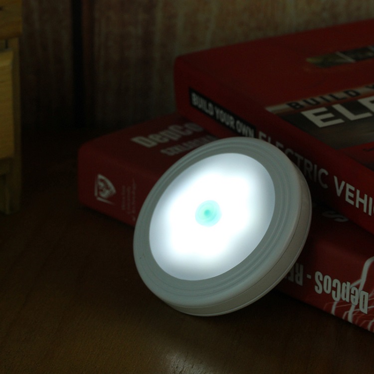 Đèn led dán tường, tủ quần áo, cốp xe kiêm đèn ngủ