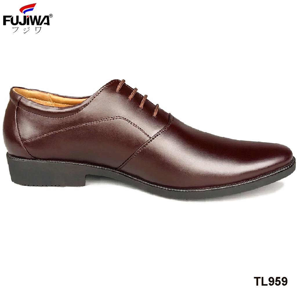 Giày Tây Nam Trơn Da Bò Fujiwa - TL959. Da bò cao cấp, đế cao su tạo độ bám tốt, bền bỉ theo thời gian. Còn Đen size 38