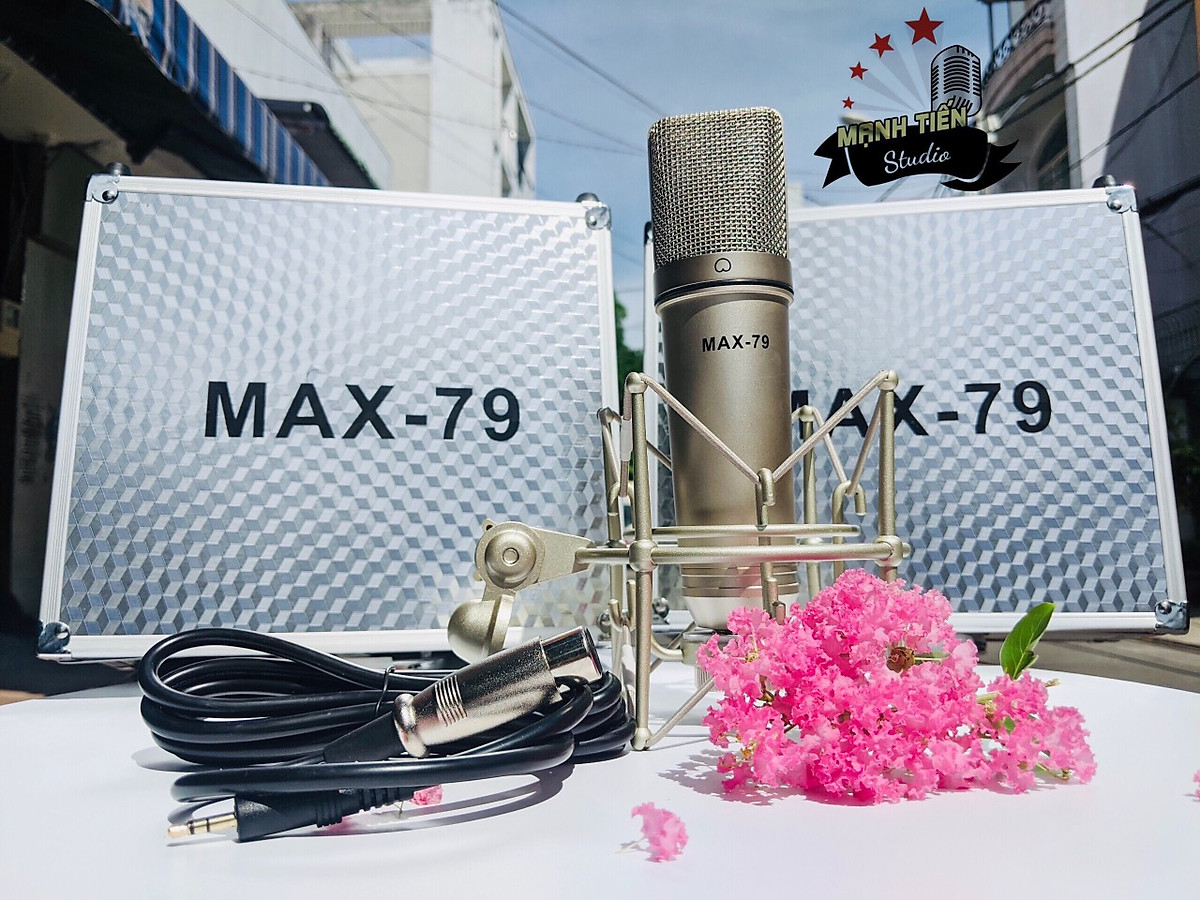 Bộ Combo Livestream Micro Max 79 + Sound Card H9 - Kèm Full Phụ Kiện Kẹp Micro, Màng Lọc, Tai Nghe Chụp Tai, Giá Đỡ Đt - Thu Âm, Livestream, Karaoke Online Chuyên Nghiệp - Hàng nhập khẩu