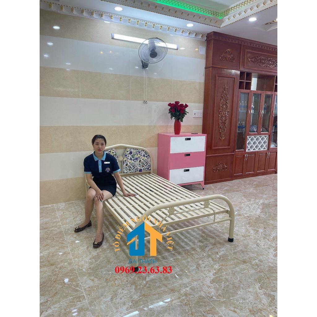 Giường sắt kích thước ngang 1M2 dài 2M – GS40 mẫu đơn giản, tiện dụng