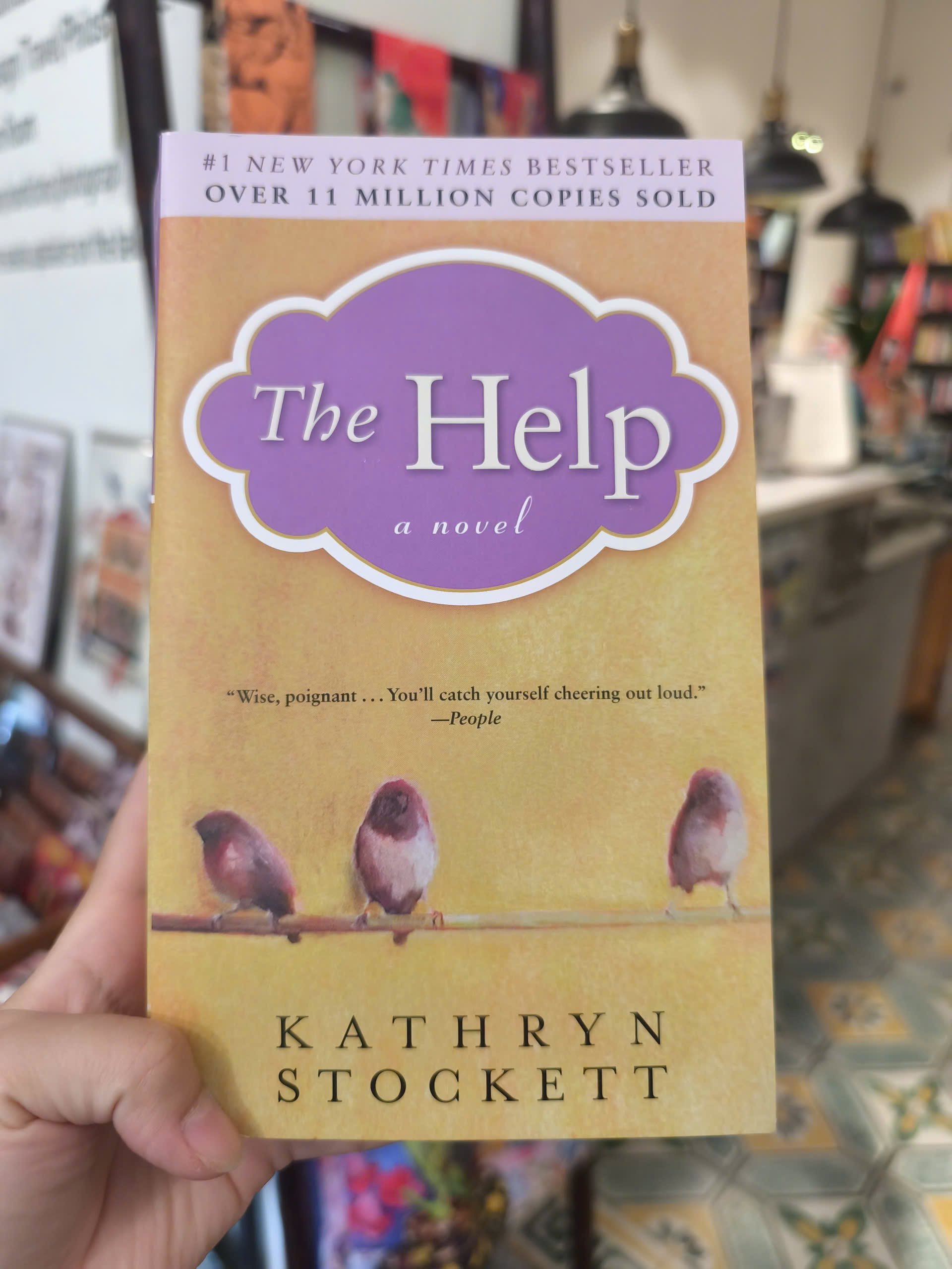 Sách - The Help by Kathryn Stockett - The #1 New York Times bestselling novel