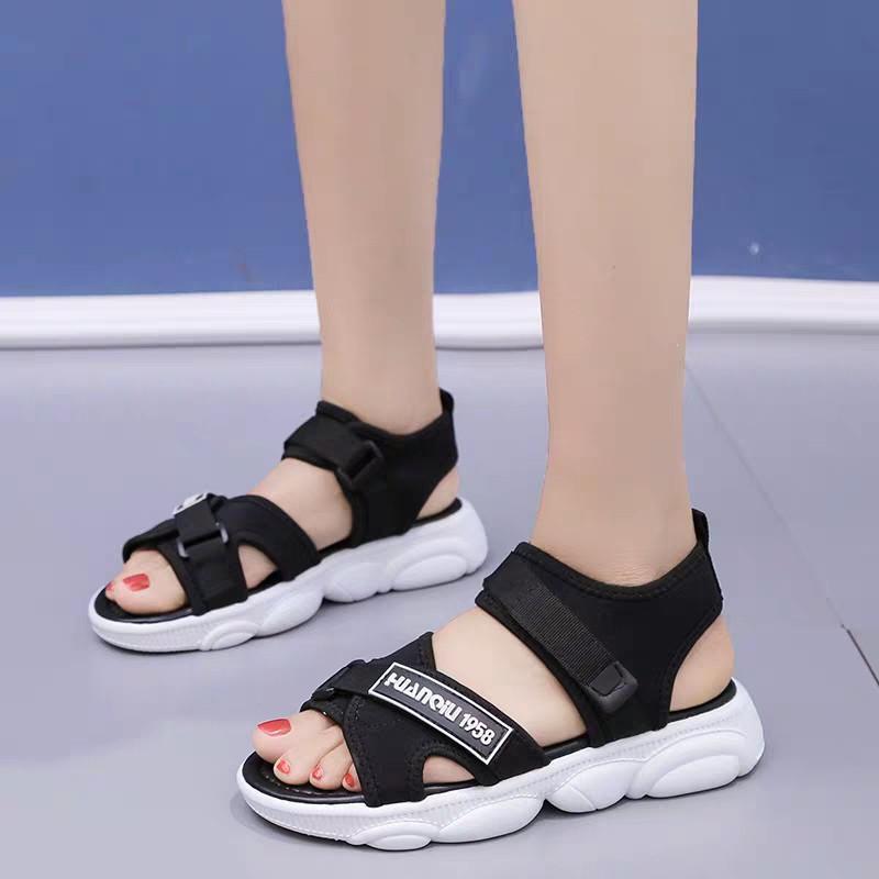 Dép Sandal HAPU nữ  Đế Gấu đẹp siêu Hot , Trend mới nhất 2020 ( trắng đen )