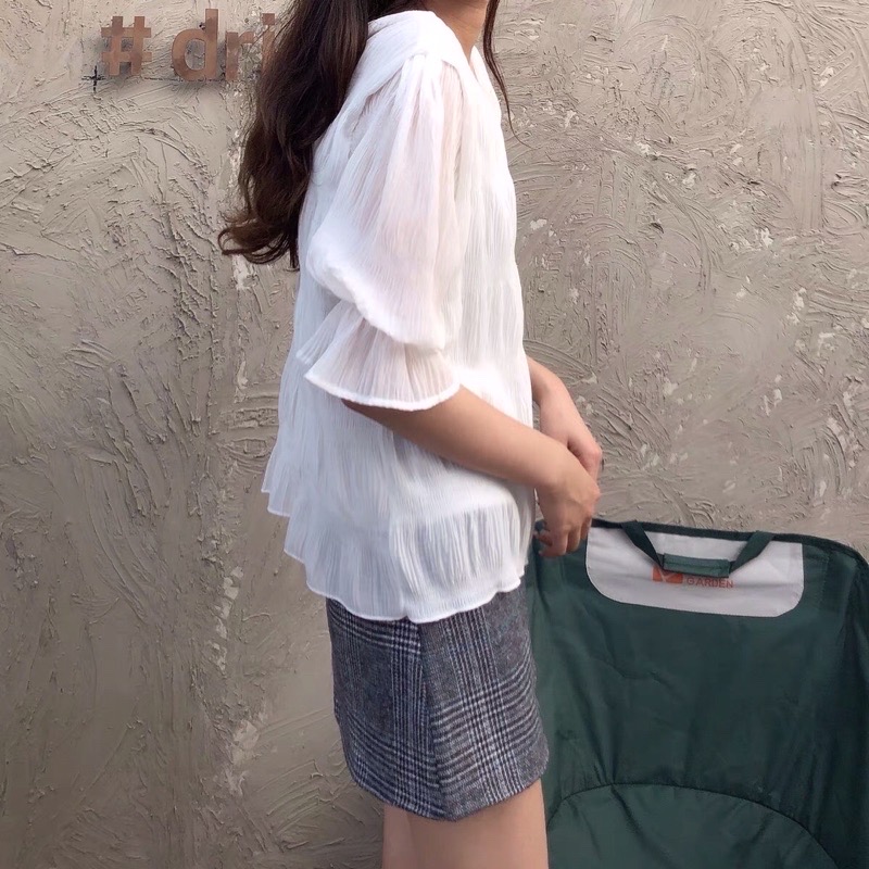 Áo sơ mi kiểu trắng