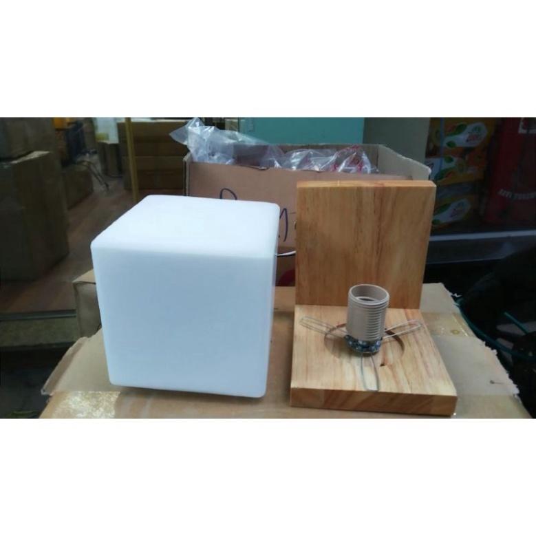 Đèn tường vuông, đèn buồng ngủ C5094