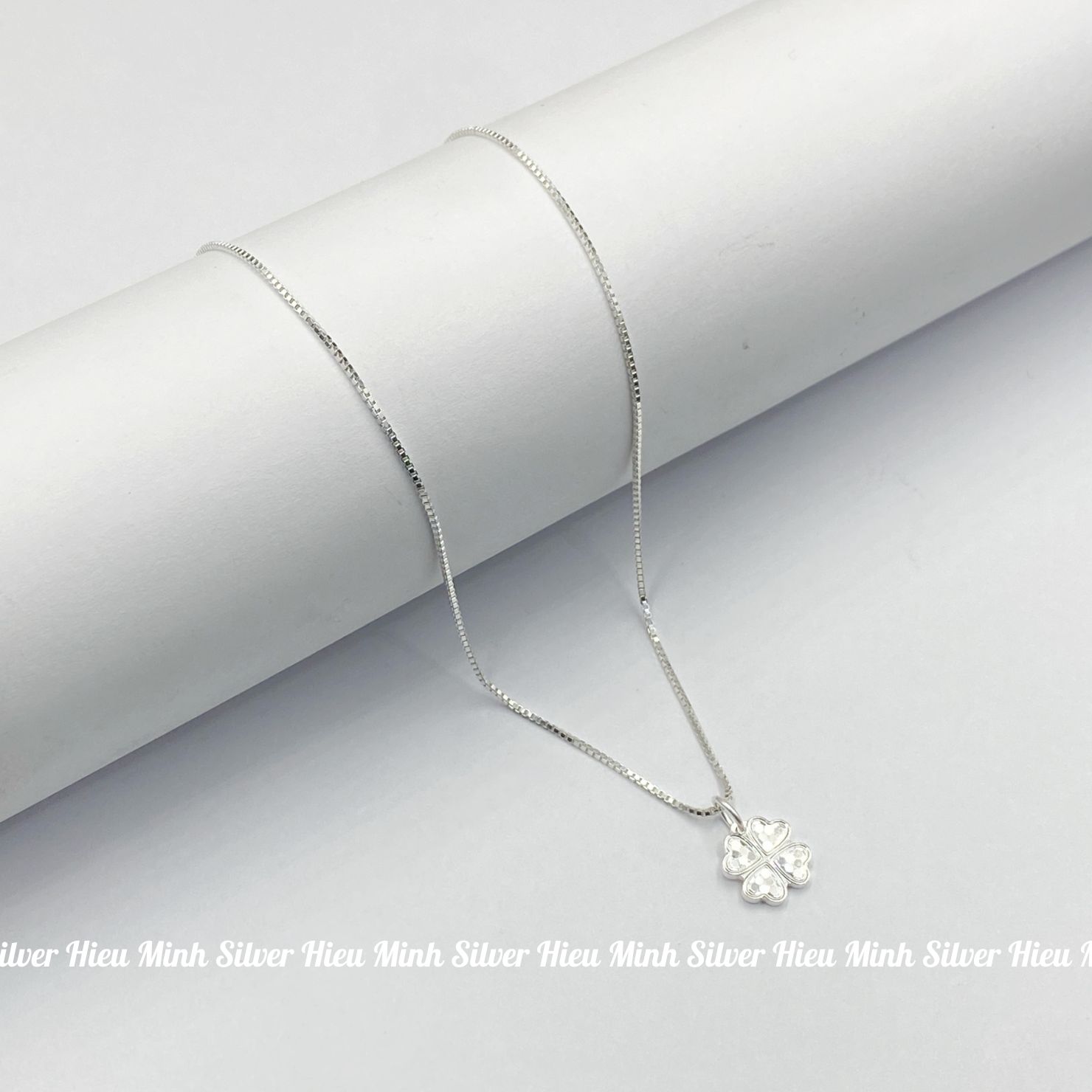 Dây Chuyền Bạc Nữ Mặt Cỏ Bốn Lá Kiểu Phay Bạc Hiểu Minh DMD551