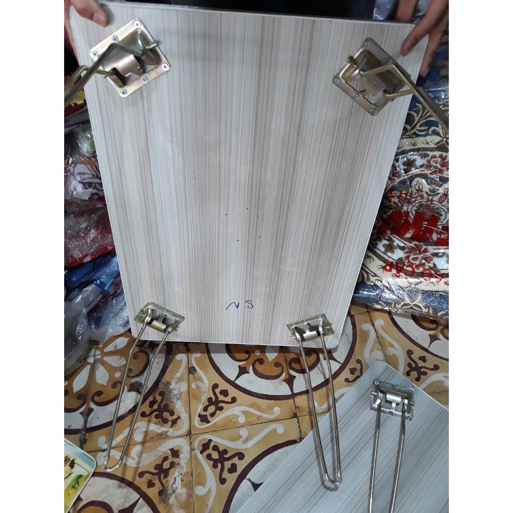 Bàn Học Trẻ Em