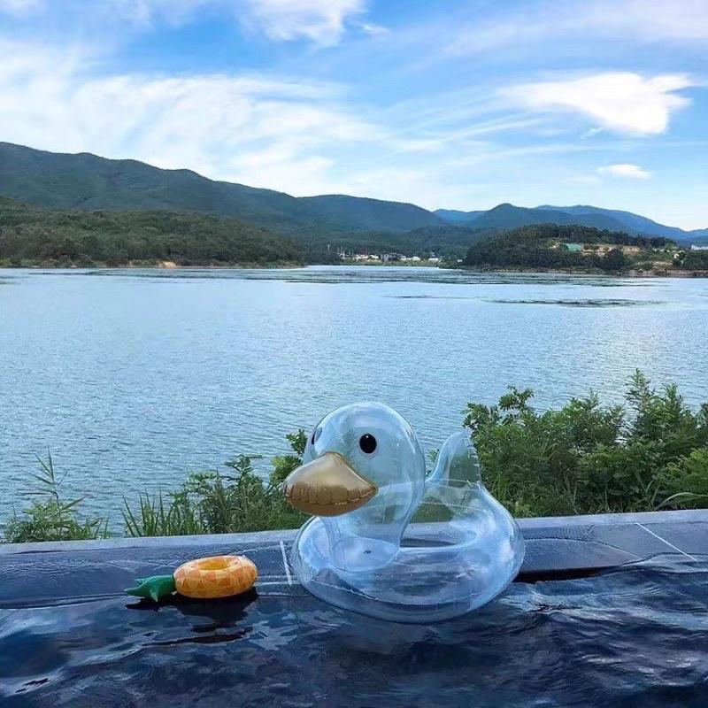 Phao vịt trong suốt 0-8t cho bé.