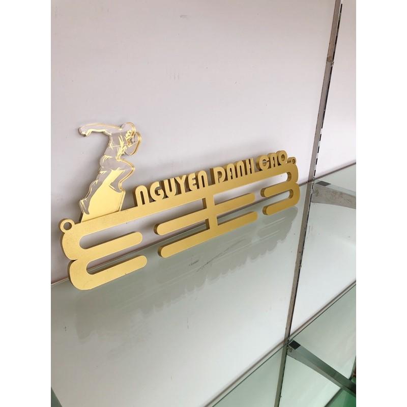 Giá Treo Huy Chương Điền Kinh