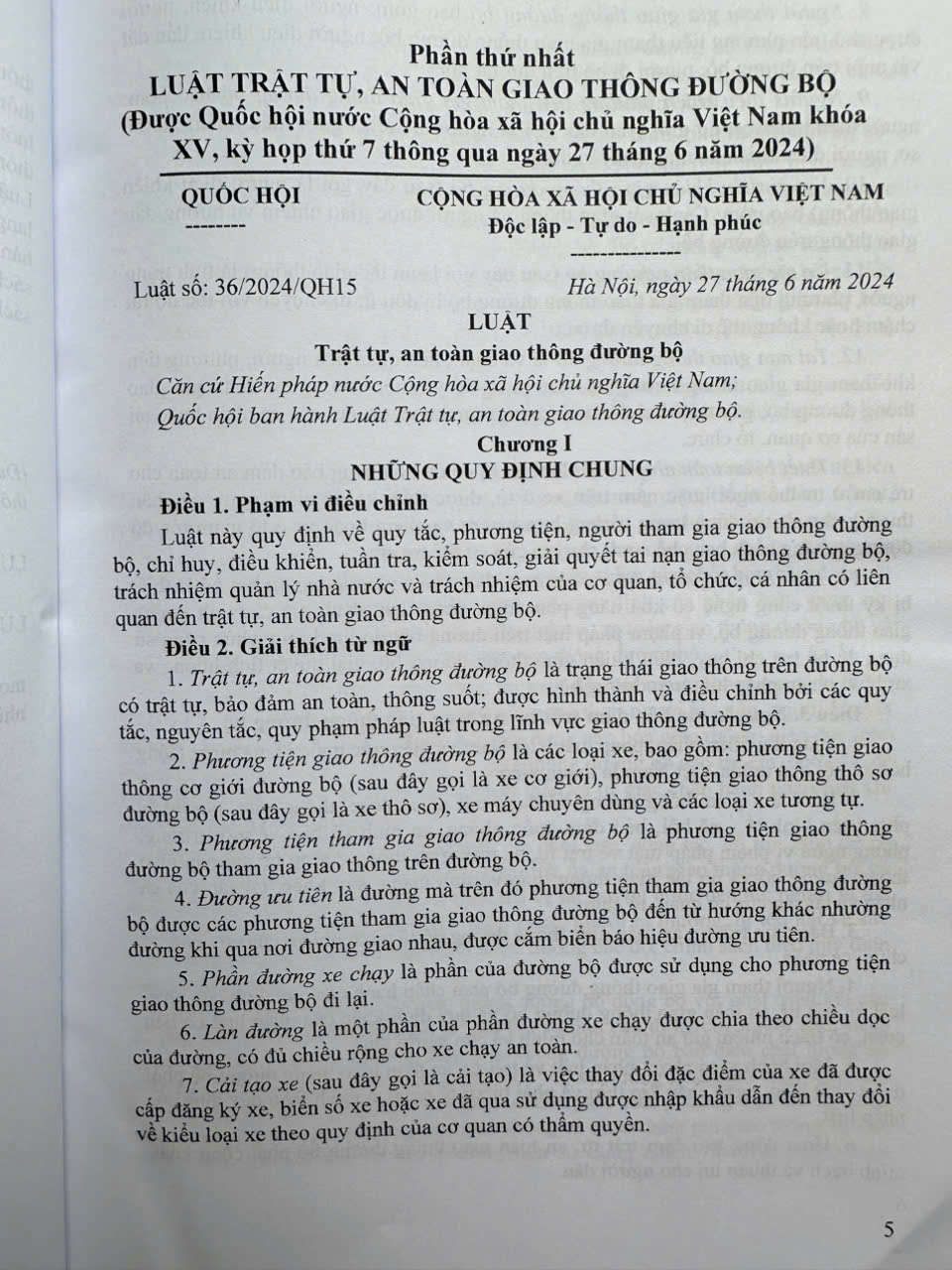 Sách Luật Trật Tự, An Toàn Giao Thông Đường Bộ - Hệ thống Văn Bản Quy Định Chi Tiết Thi Hành - V2555T