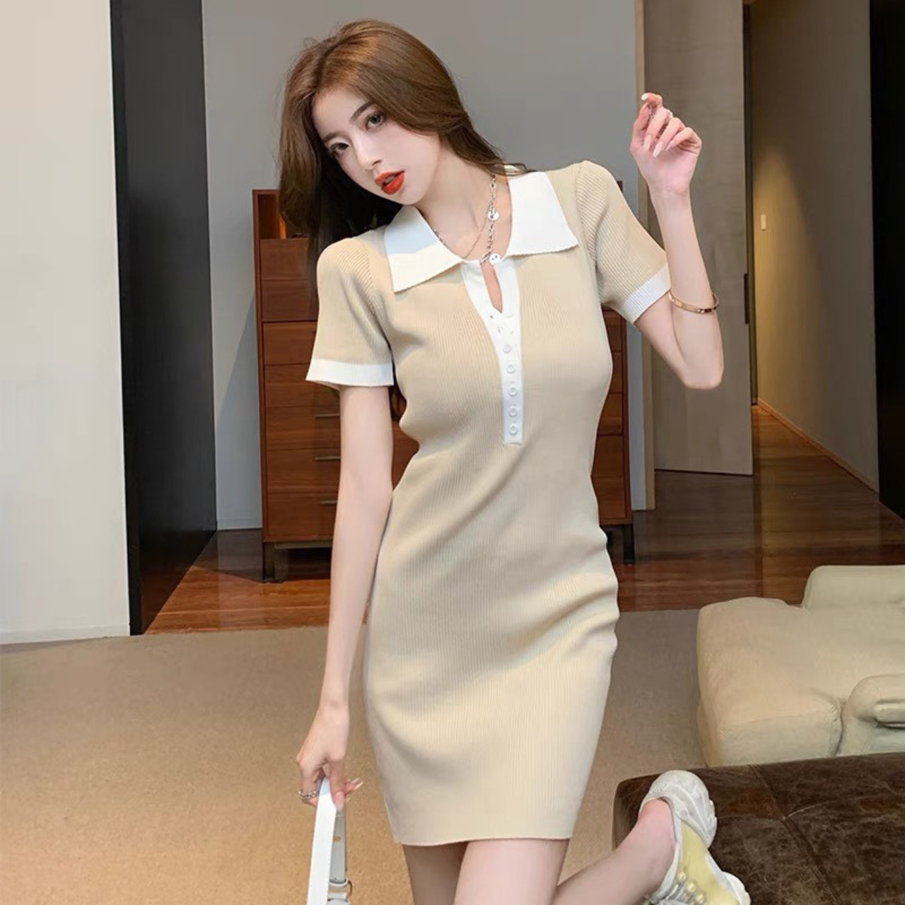 Đầm body tay ngắn cúc khuy chất thun mặc tôn dáng freesize <53kg