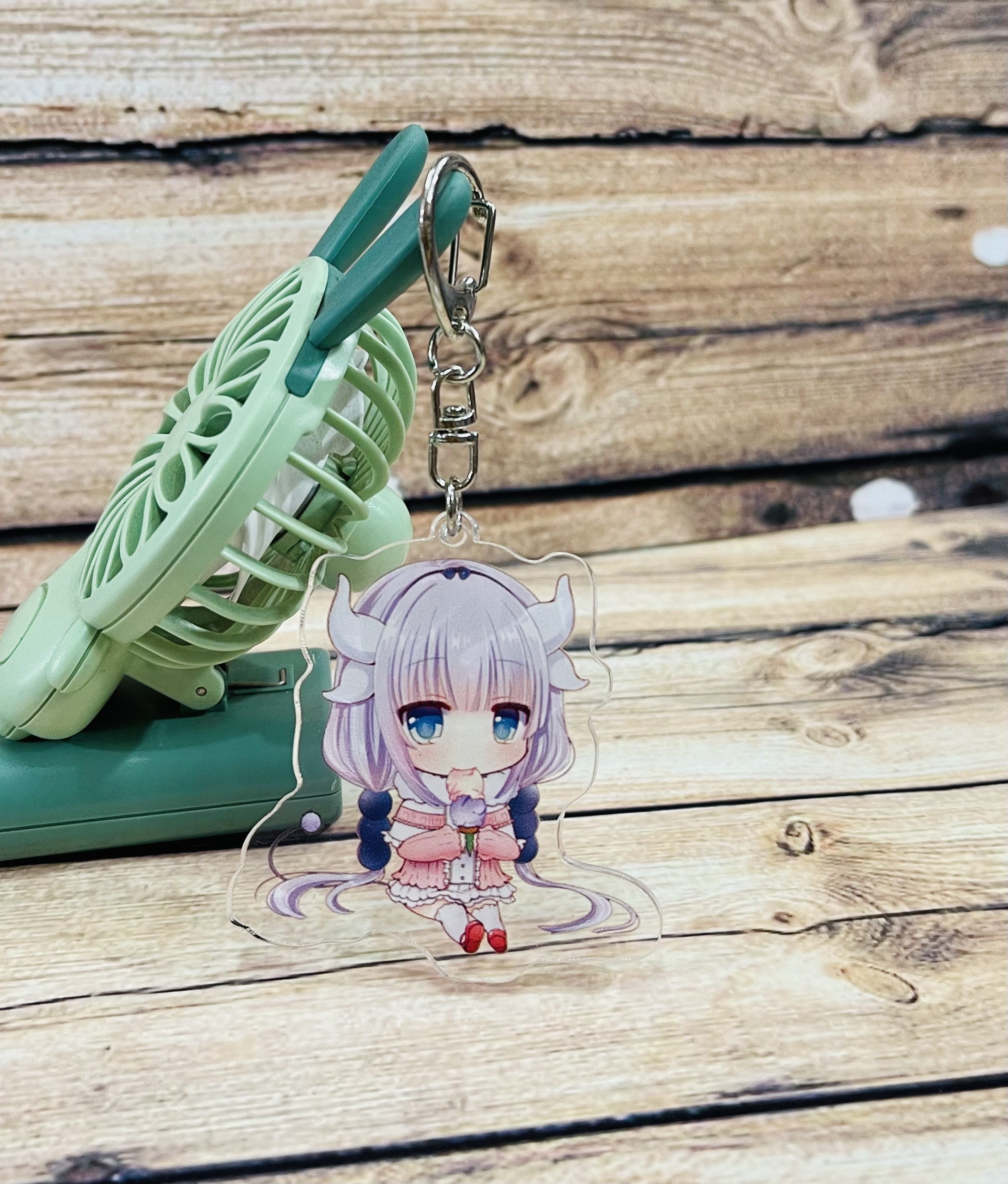 Móc khoá Kanna Kamui-Kobayashi-san Chi no Maid Dragon  mica trong nhiều mẫu