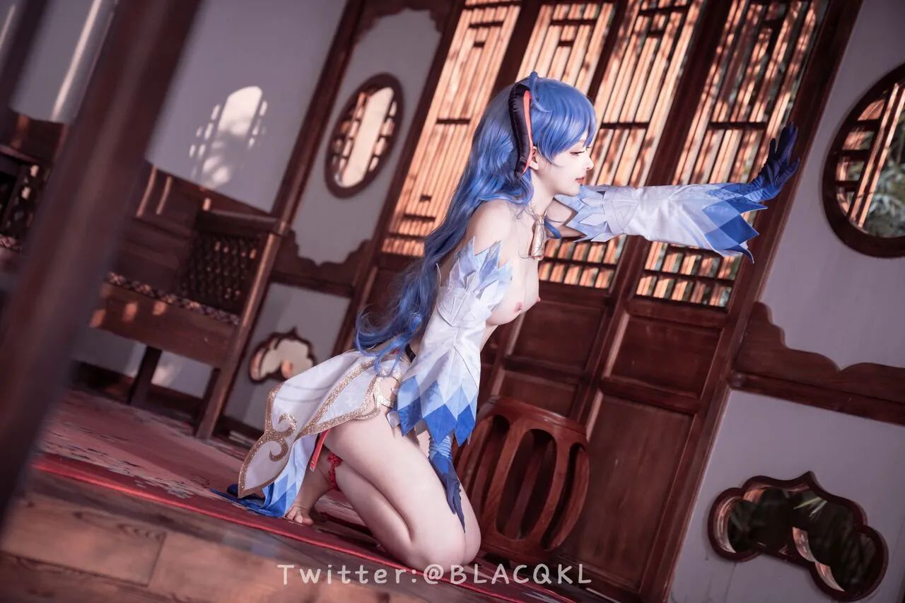 hình cosplay chapter 175 33