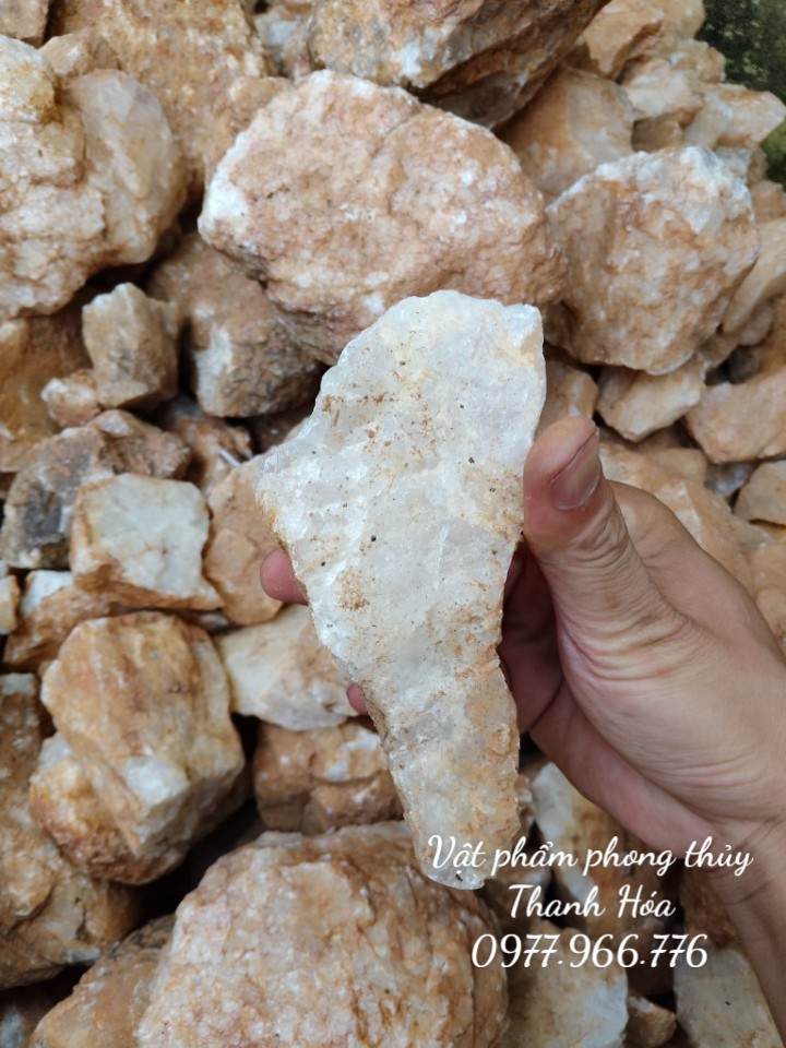 Thach Anh Trắng Thô Loại To Năng Lượng Cao Dùng Phong Thủy Trang Trí, Trấn Trạch Nhà Cửa - Tiểu Cảnh Sân Vườn