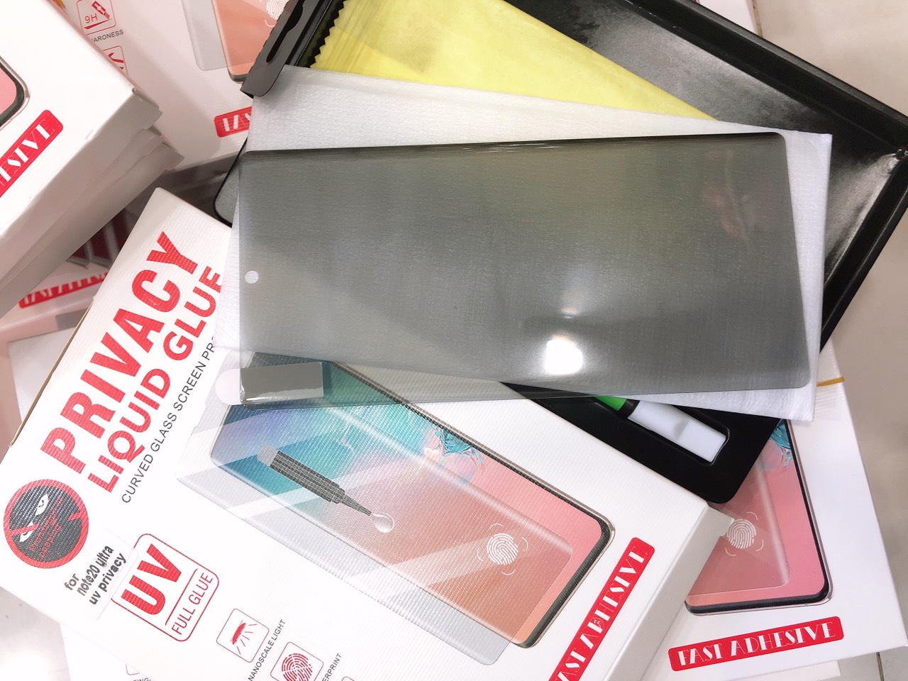 Dán màn hình cường lực chống nhìn chộm Samsung Galaxy Note 10 Plus full keo UV