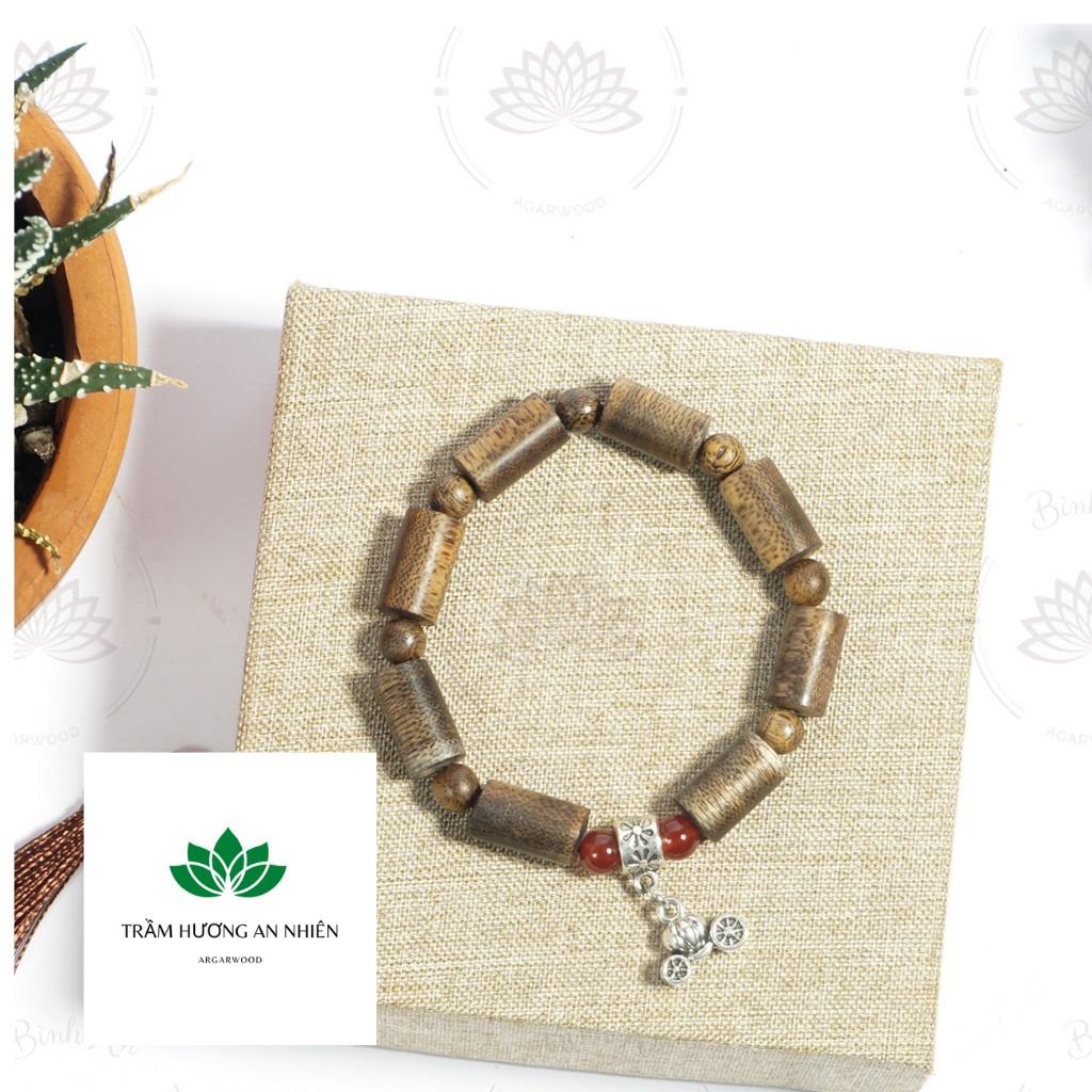 Vòng Tay Trầm Hương Tốc Tự Nhiên Mix Charm B.ạ.c Hình Trụ - Vòng Tay Phong Thủy 8ly 10ly 12l